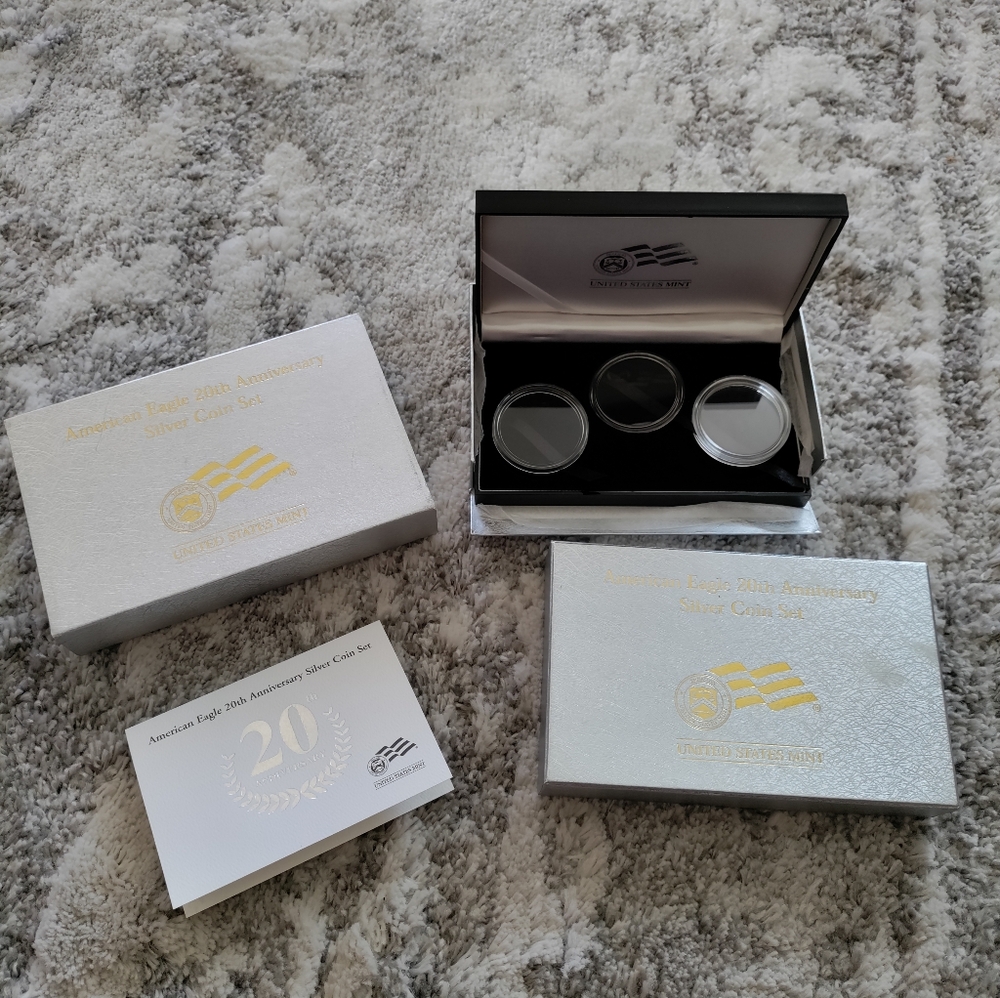 2006 American Eagle 20th Anniversary Silver Coin Set Empty Box w/ COA & Capsules